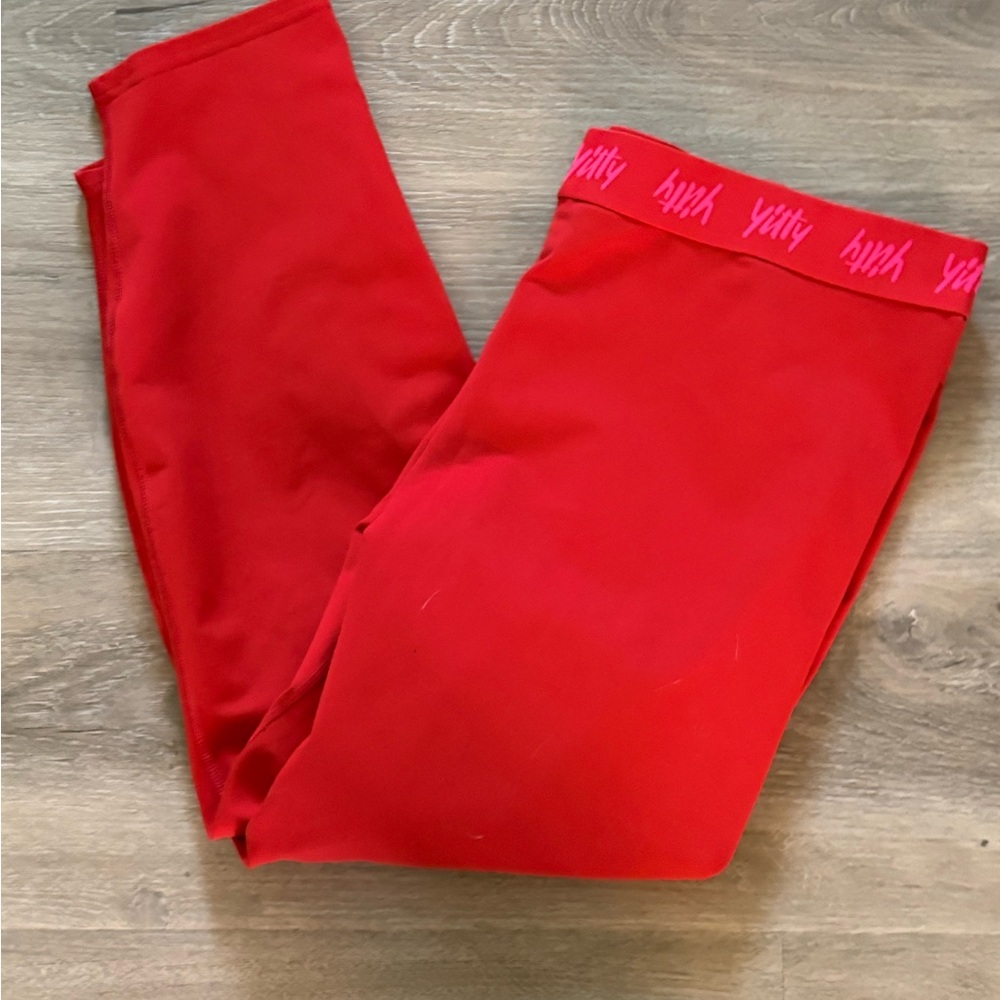 YITTY Vibrant Red Leggings